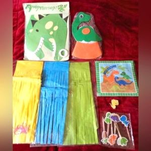 Dino party supply kit